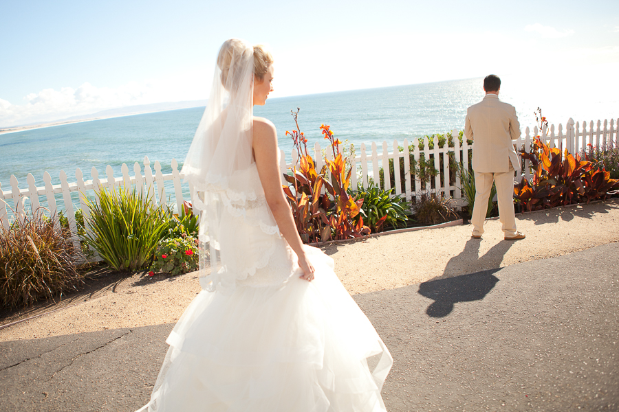shore cliff pismo beach wedding